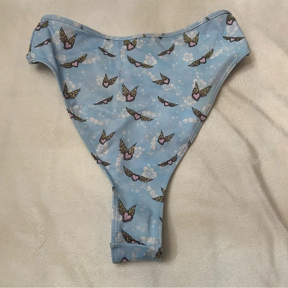 New! Frankies Bikinis Victorias Secret Heaven on Earth Bikini bottom 1645
